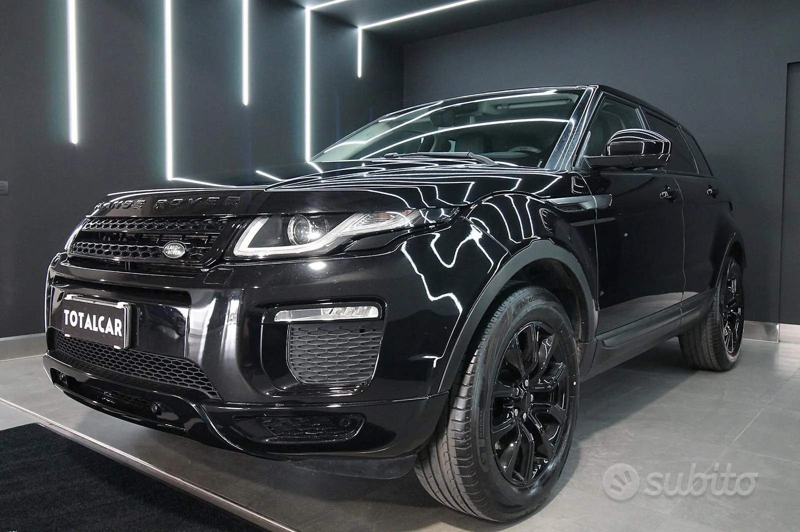 Land Rover Range Rover Evoque 2018 photo 4