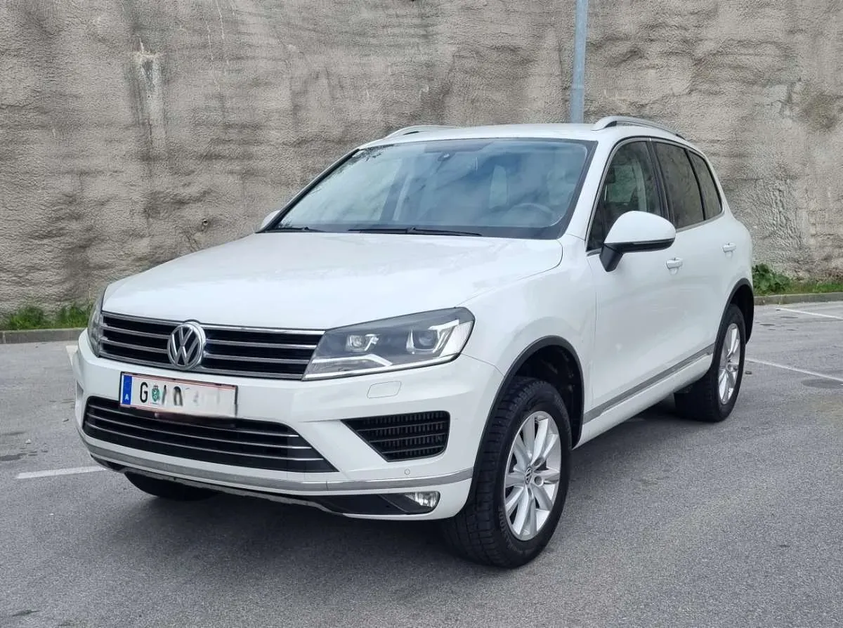 Volkswagen Touareg 2015 photo 3