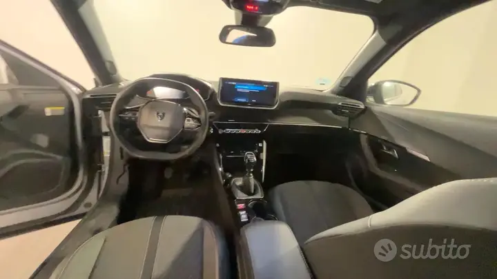 Peugeot 2008 2024 photo 4