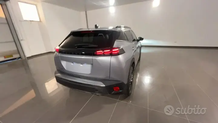 Peugeot 2008 2024 photo 2