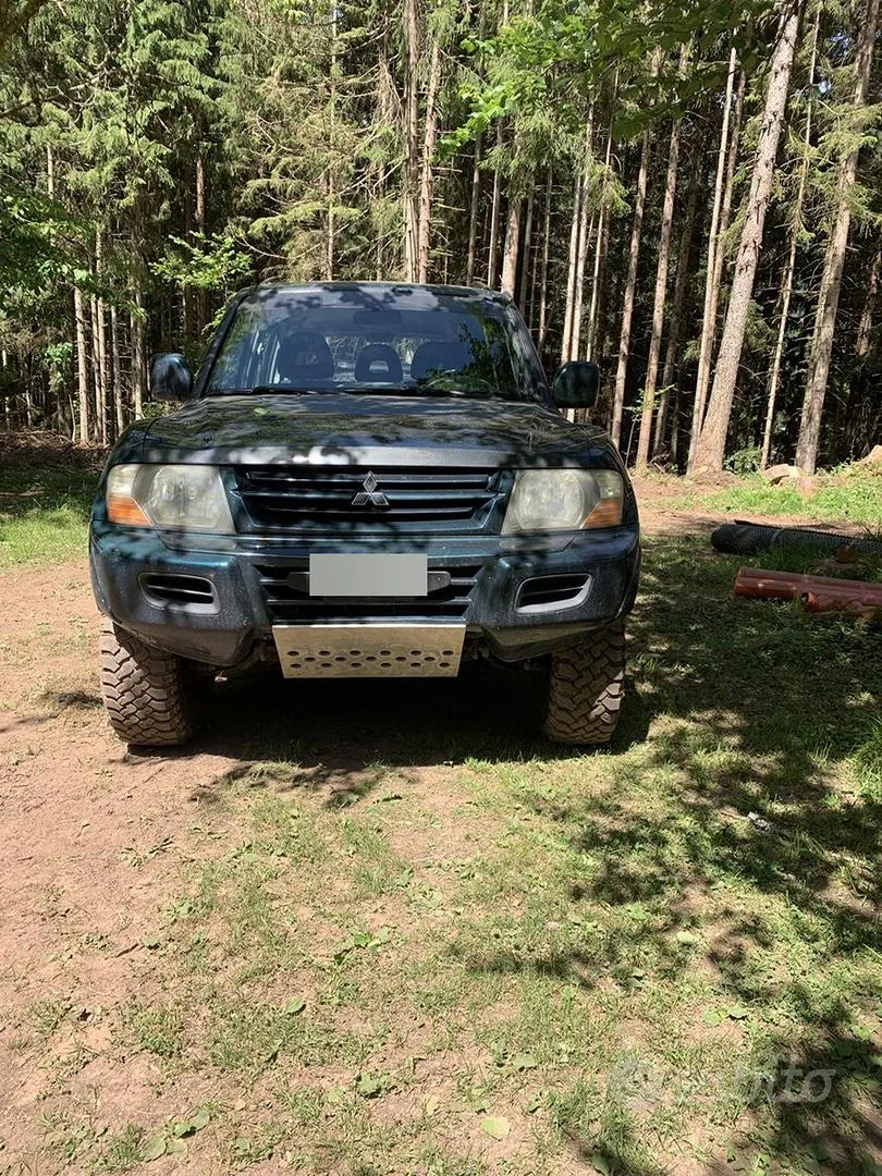 Mitsubishi Pajero 2001 photo 3