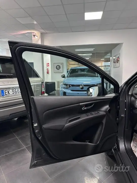 Suzuki S-Cross photo 5