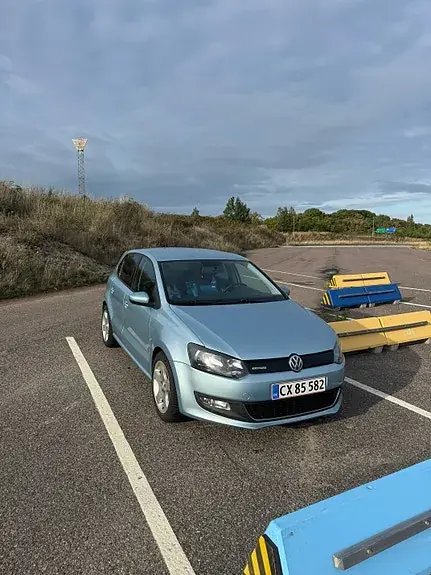Volkswagen Polo 2010 photo 3