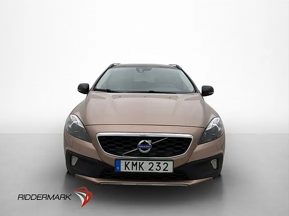 Volvo V40 Cross Country 2015 photo 2