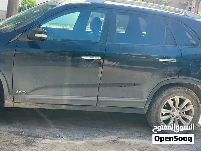 Kia Sorento 2011 photo 2