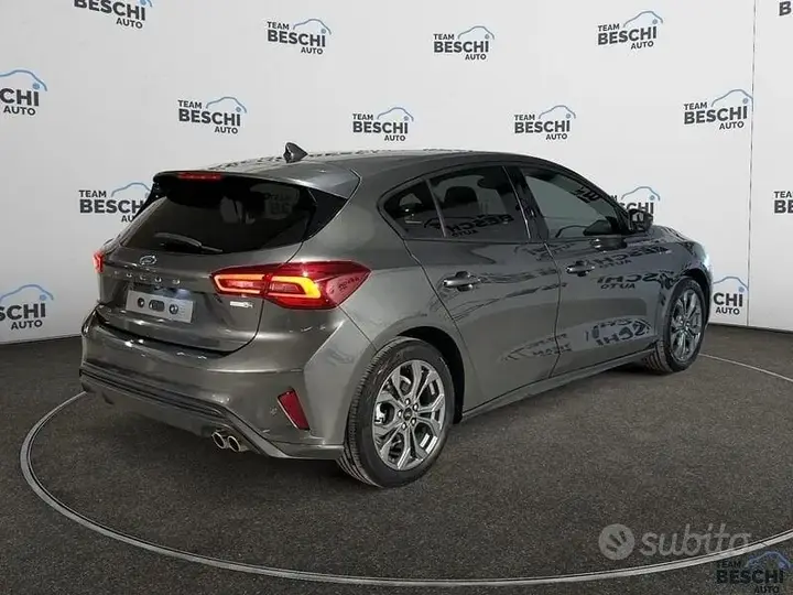 Ford Focus 2022 photo 4