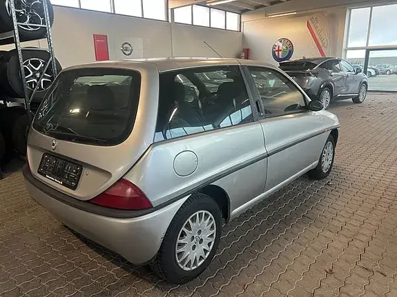 Lancia Ypsilon 1998 photo 5