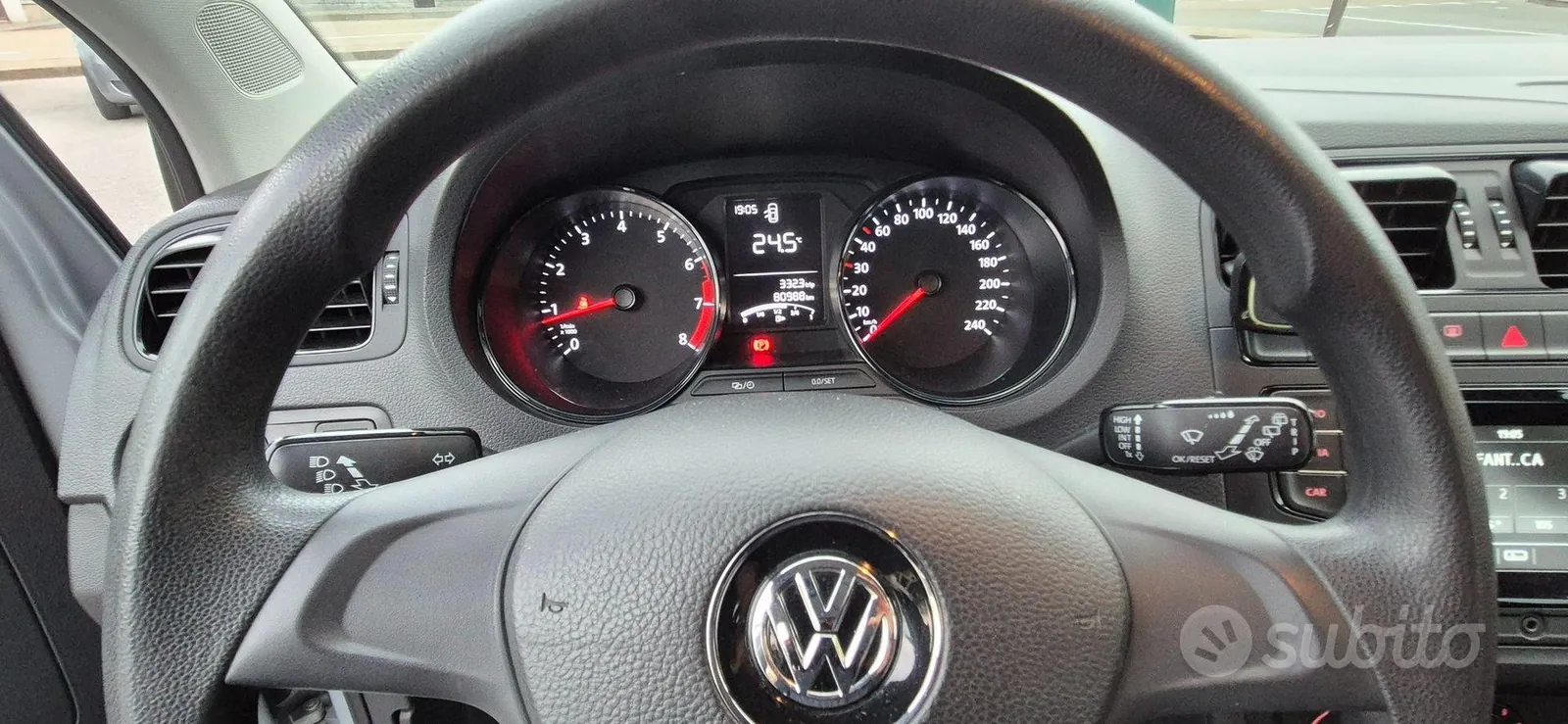Volkswagen Polo 2016 photo 2