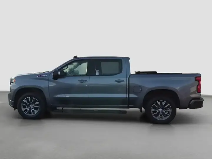 Chevrolet Silverado 1500 2022 photo 3