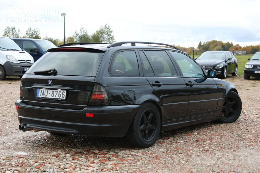 BMW 320 2004 photo 4