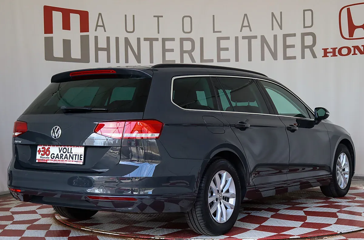 Volkswagen Passat 2019 photo 2