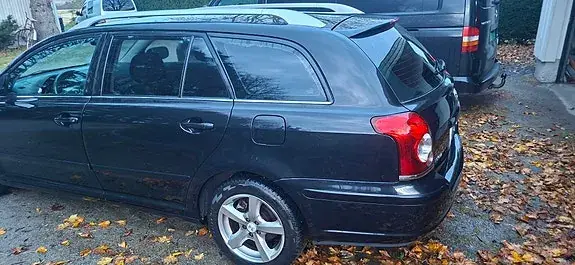 Toyota Avensis 2007 photo 4
