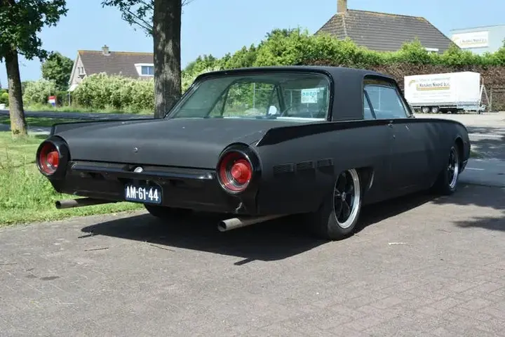 Ford Thunderbird 1962 photo 4