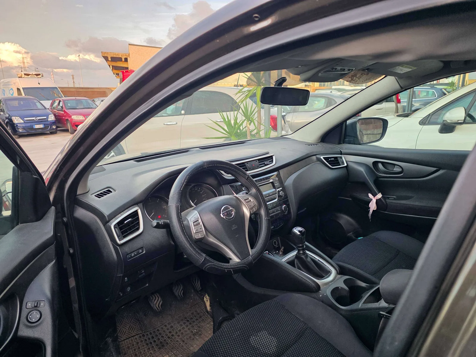 Nissan Qashqai 2014 photo 2