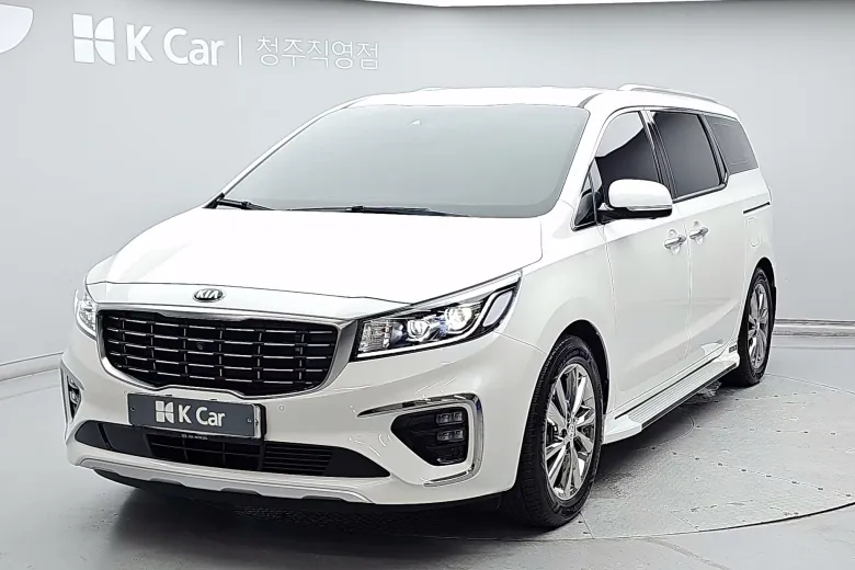 Kia New Carnival