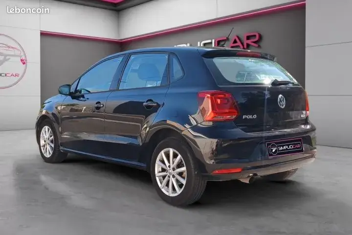 Volkswagen Polo 2016 photo 3