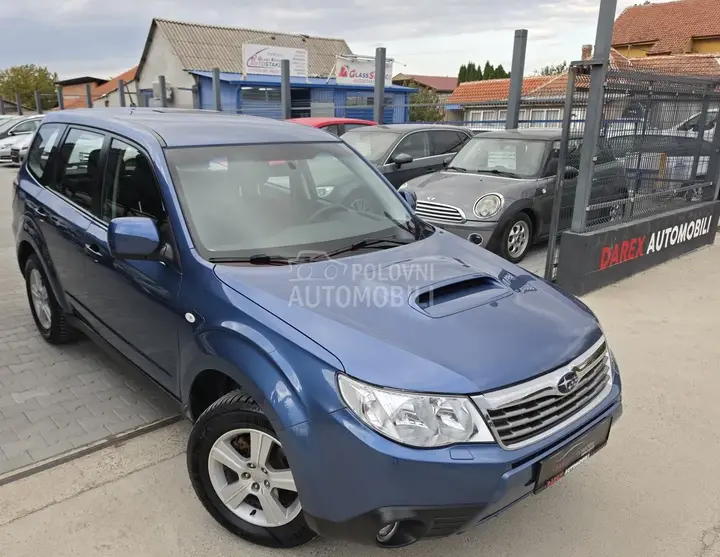 Subaru Forester 2009 photo 2