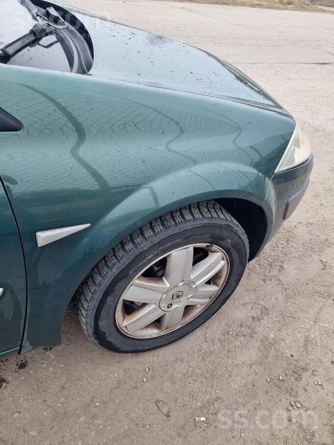 Renault Megane 2003 photo 2