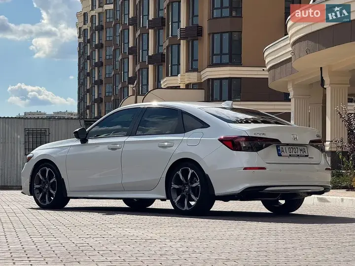 Honda Civic 2025 photo 5