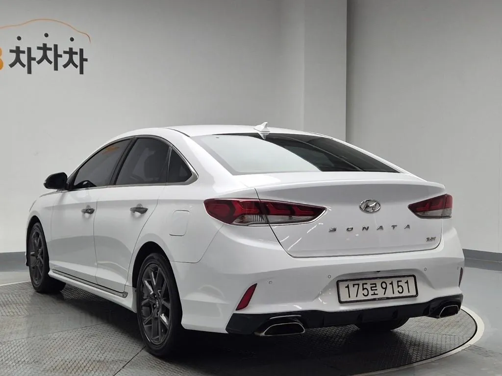 Hyundai Sonata 2018 photo 2