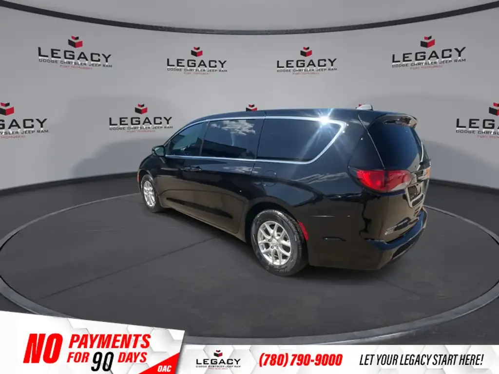 Chrysler Grand Caravan 2026 photo 5