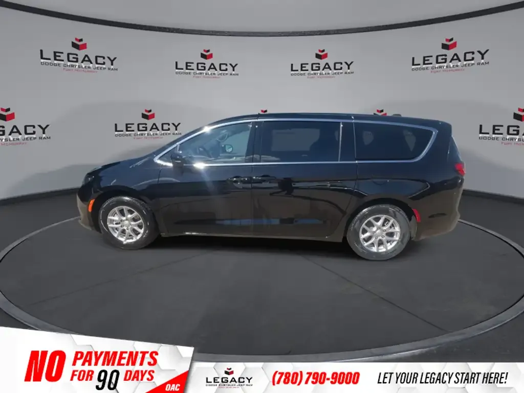 Chrysler Grand Caravan 2026 photo 4