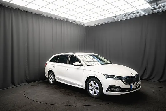 Skoda Octavia 2022 photo 3