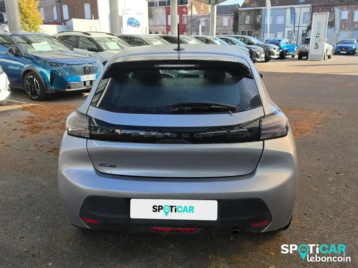 Peugeot 208 2024 photo 5
