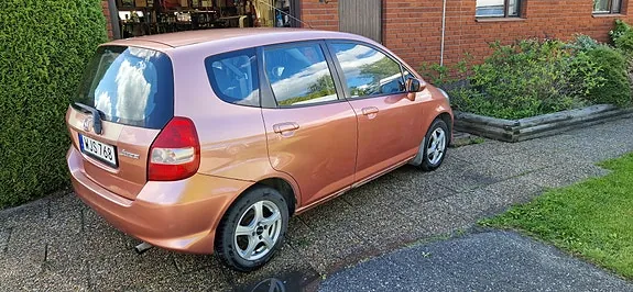 Honda Jazz 2005 photo 2