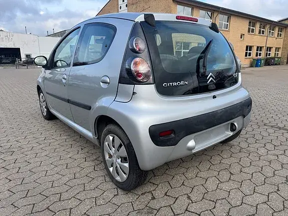 Citroen C1 2012 photo 3