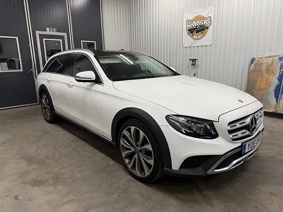 Mercedes-Benz E220 D