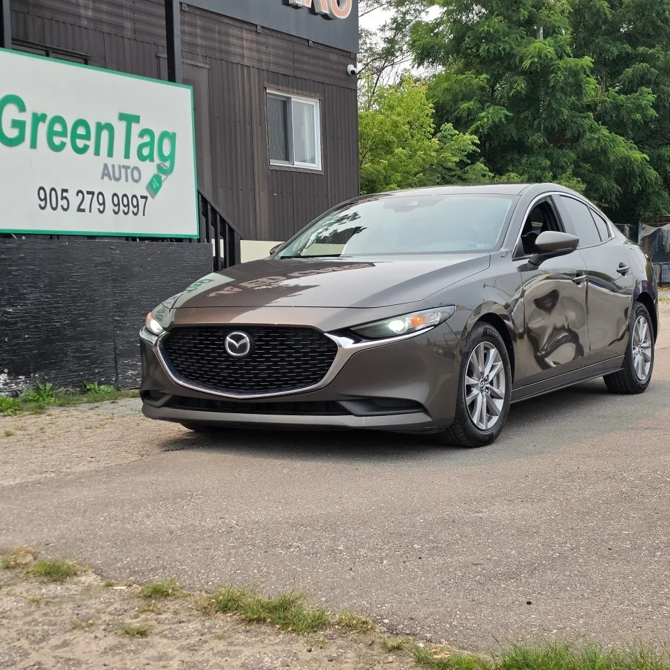 Mazda Mazda3 2019 photo 2