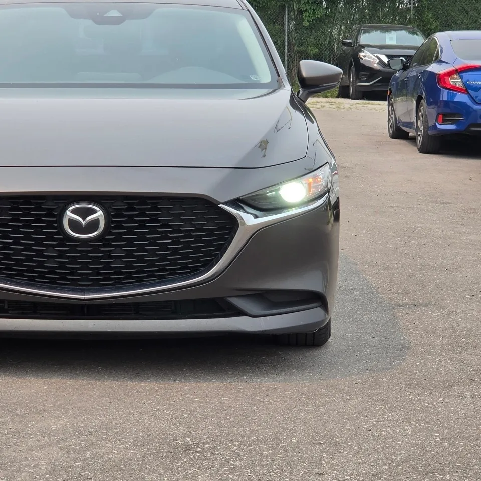 Mazda Mazda3 2019 photo 4