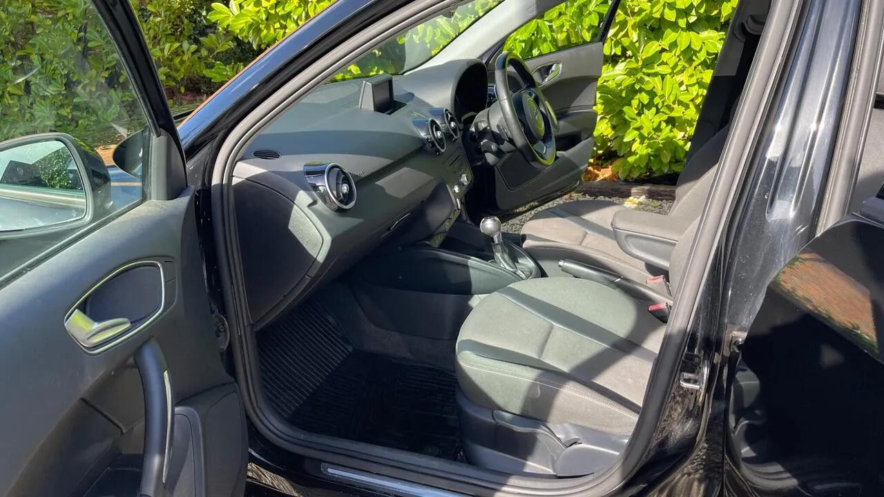 Audi A1 2012 photo 5