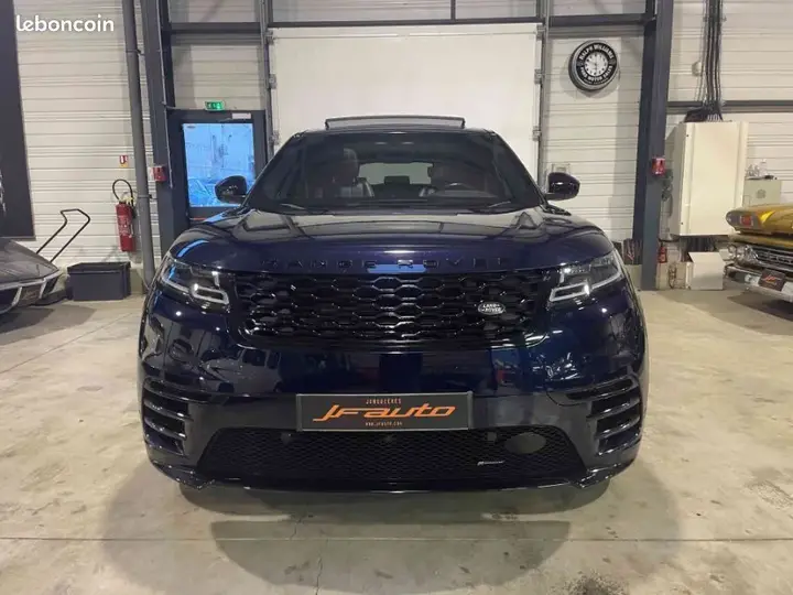 Land Rover Range Rover Velar 2022 photo 3