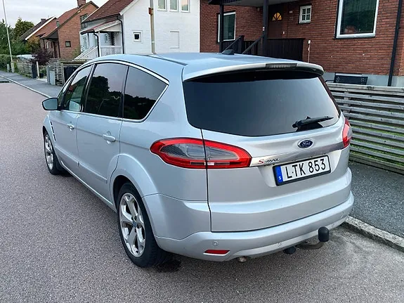 Ford S-Max 2011 photo 3