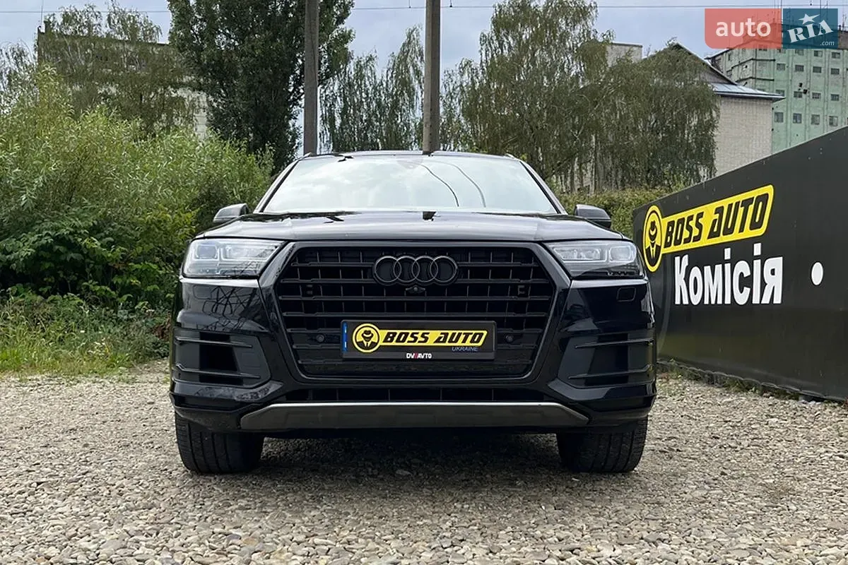Audi Q7 2018 photo 2