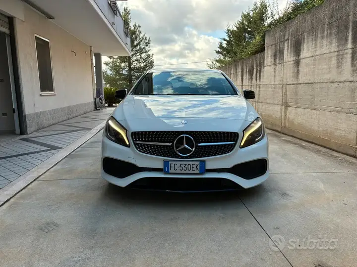 Mercedes-Benz A200D