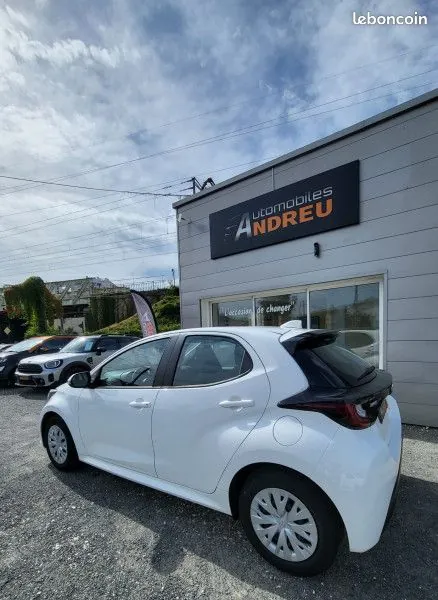 Toyota Yaris 2022 photo 5