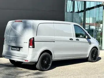 Mercedes-Benz Vito 2024 photo 2