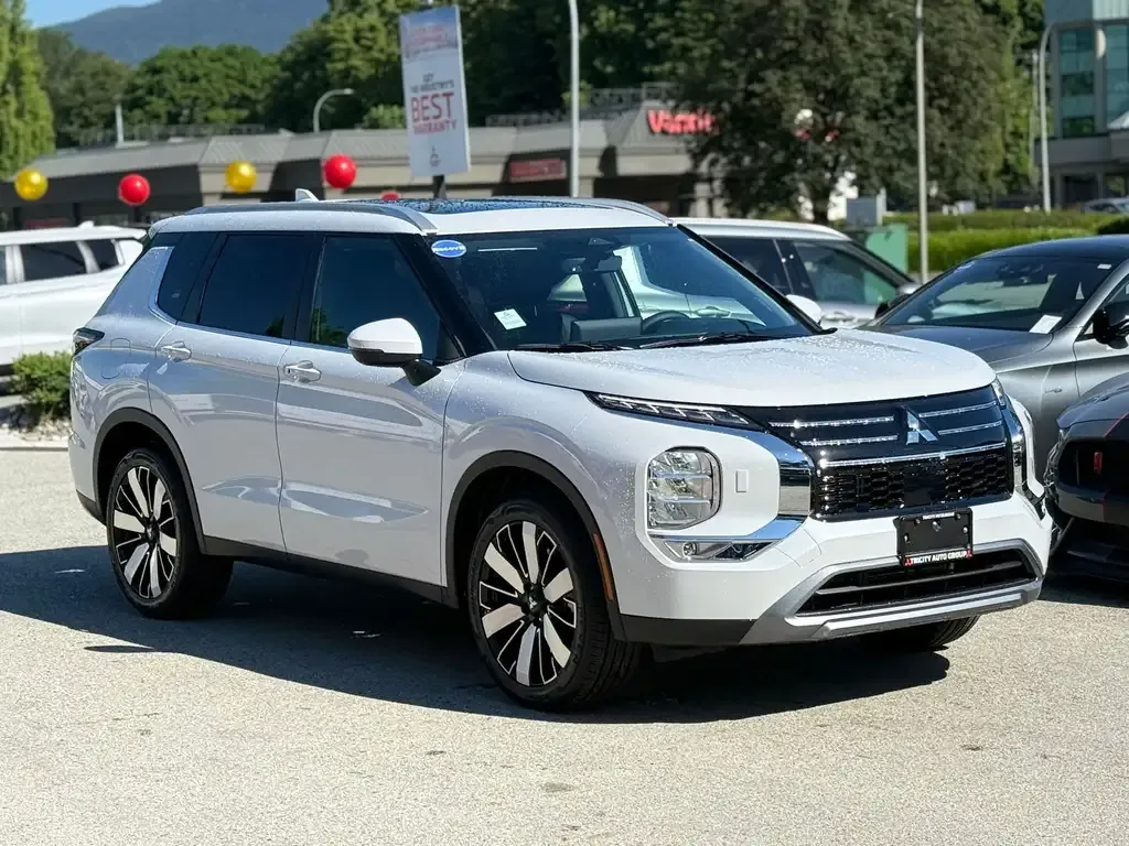 Mitsubishi Outlander 2026 photo 4