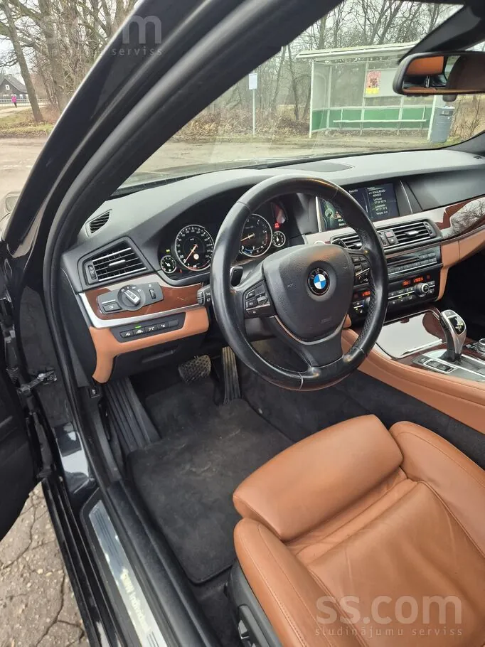 BMW 530 2014 photo 4