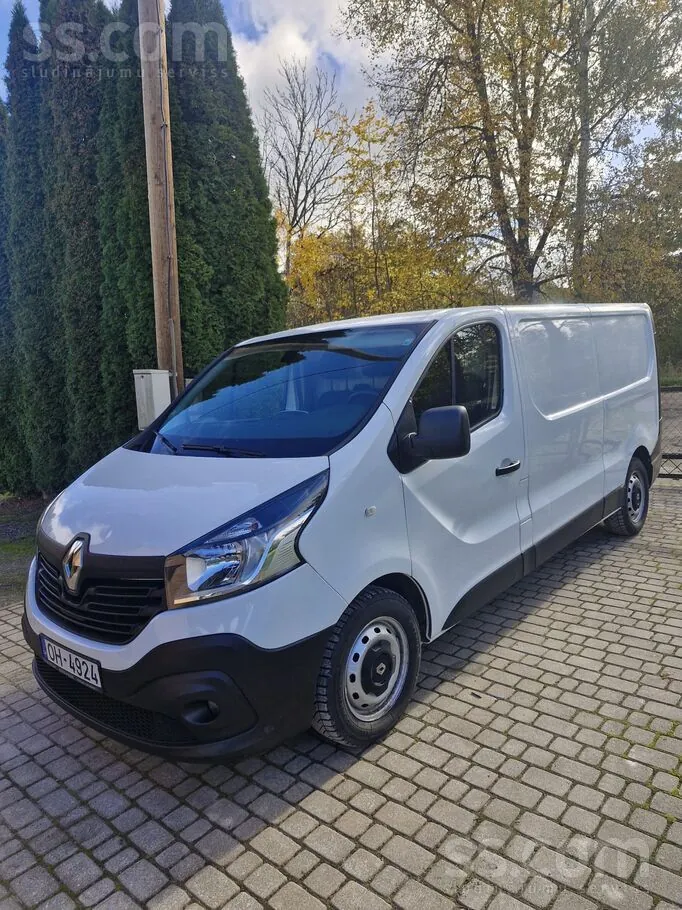 Renault Trafic 2016 photo 2