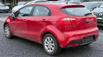 Kia Rio 2013 photo 3