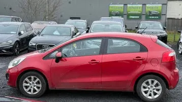 Kia Rio 2013 photo 2
