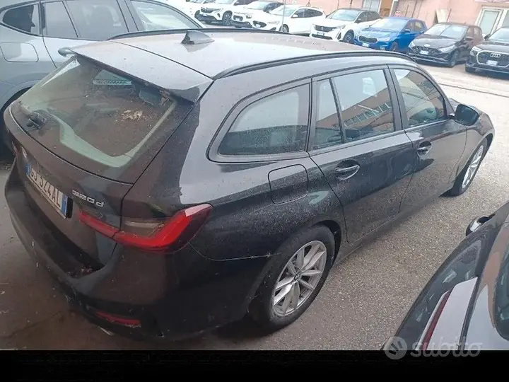 BMW 320D Touring 2022 photo 4