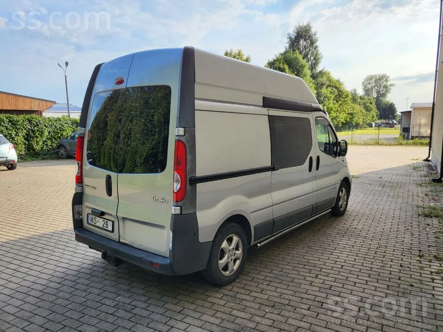 Renault Trafic 2008 photo 3