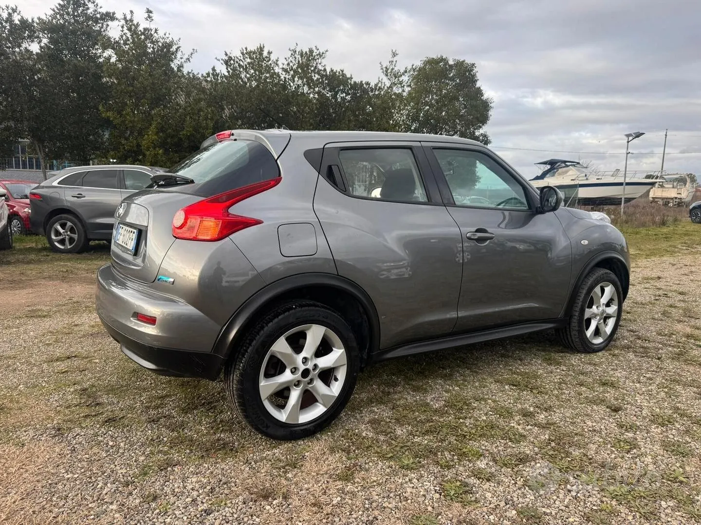 Nissan Juke 2010 photo 5