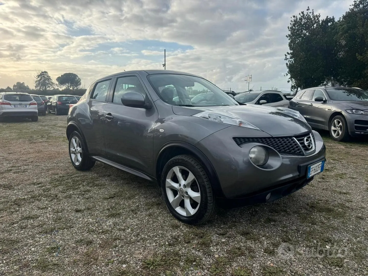 Nissan Juke 2010 photo 4