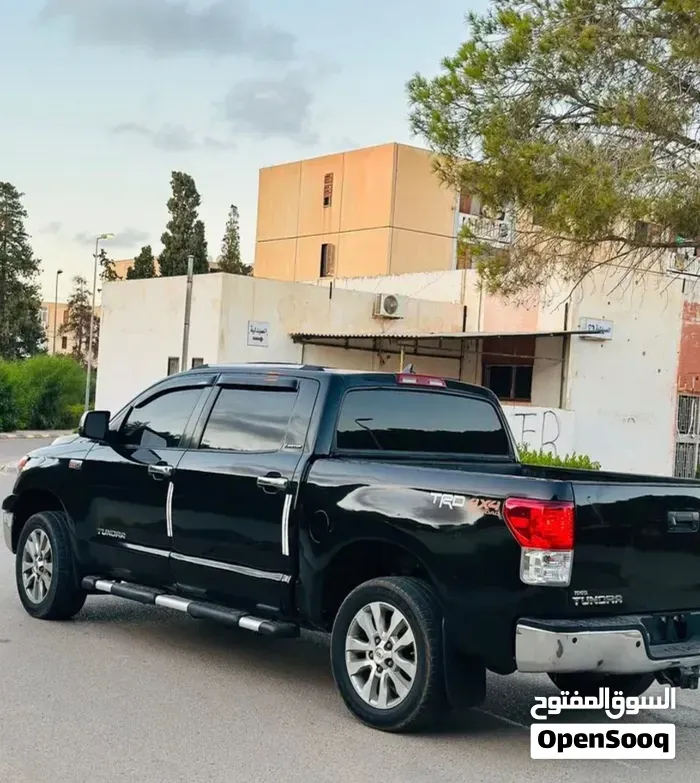 Toyota Tundra 2012 photo 2